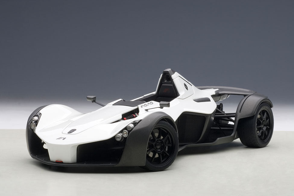 BAC Mono (Metallic White) 2011