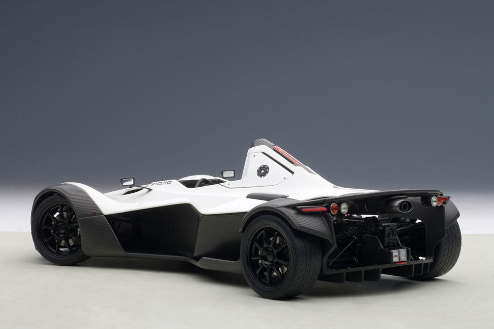 BAC Mono (Metallic White) 2011