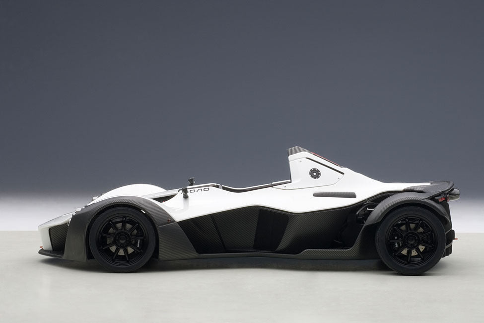 BAC Mono (Metallic White) 2011