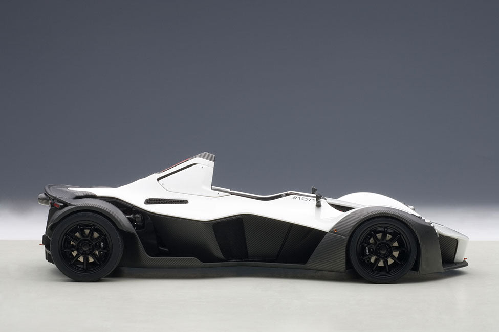 BAC Mono (Metallic White) 2011