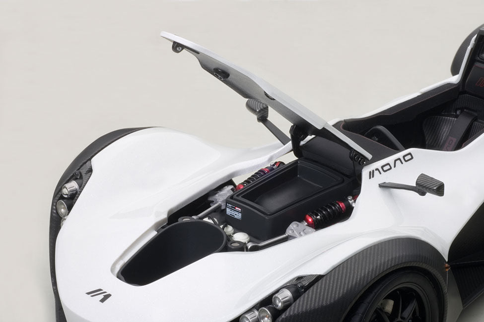 BAC Mono (Metallic White) 2011