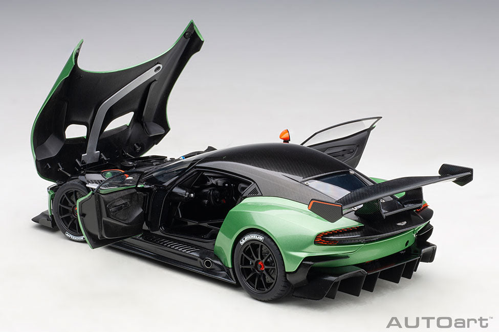 Aston Martin Vulcan, apple tree green