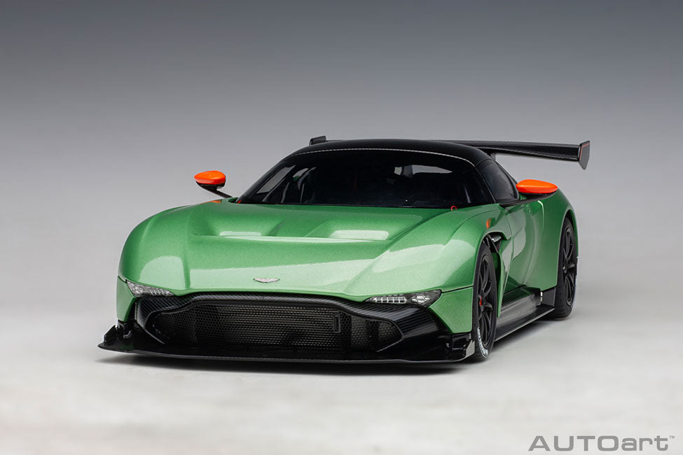 Aston Martin Vulcan, apple tree green