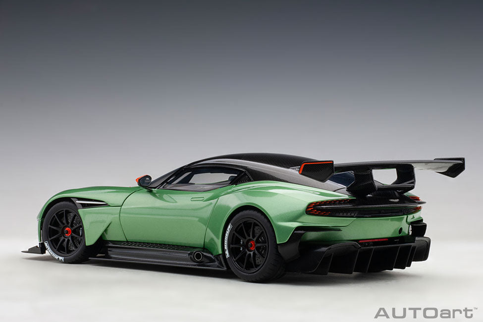 Aston Martin Vulcan, apple tree green