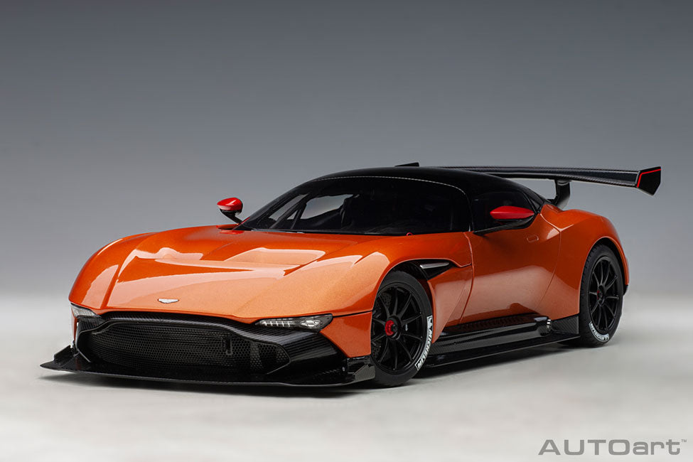 Aston Martin Vulcan 2015, orange