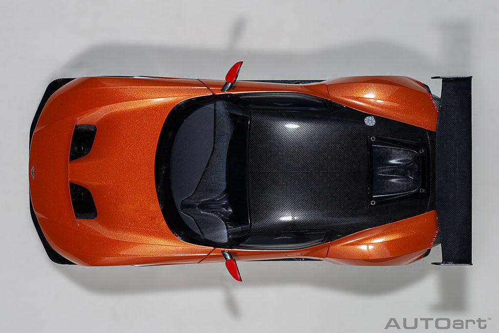 Aston Martin Vulcan 2015, orange