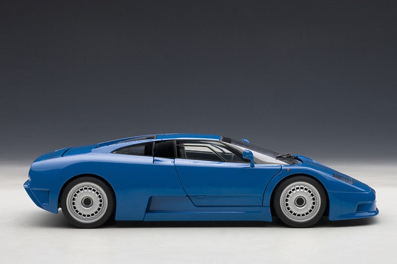 Bugatti EB110 GT 1991, blau