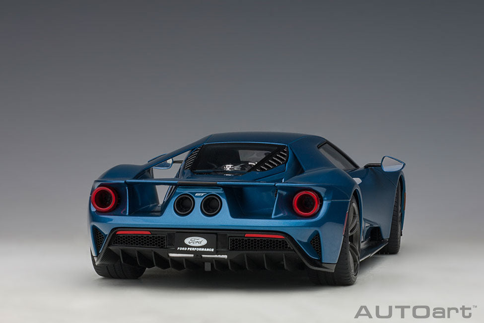 Ford GT 2017, liquid blue