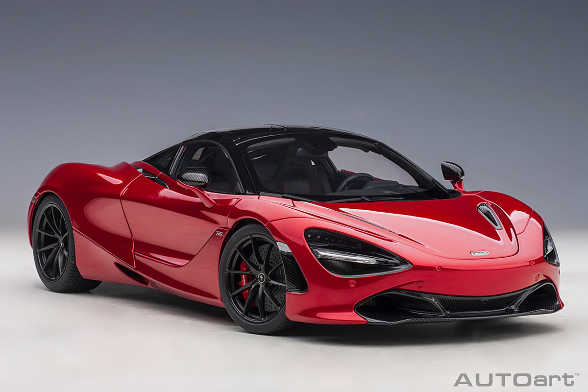 McLaren 720S, memphis red