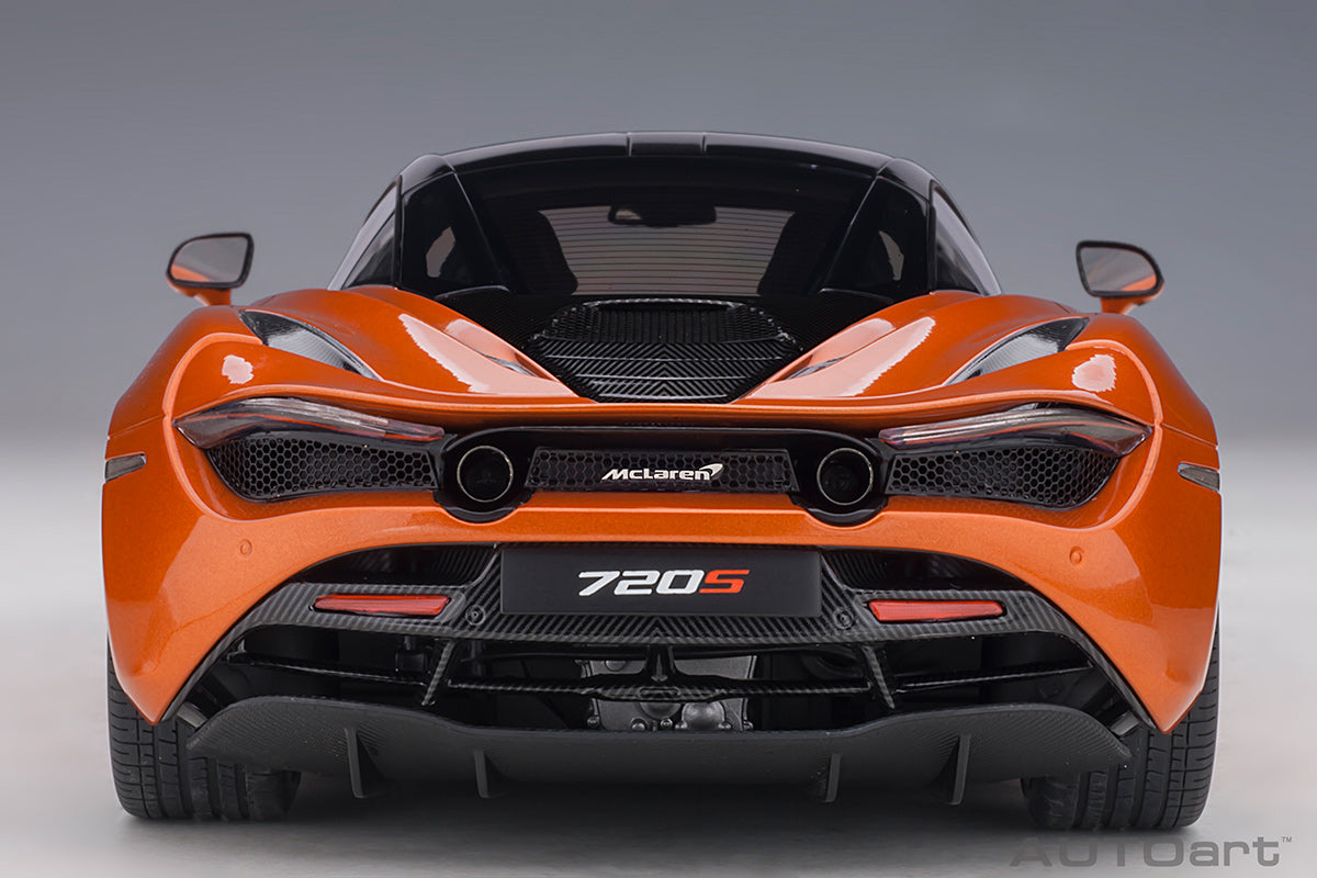 McLaren 720S, azores/metallic orange