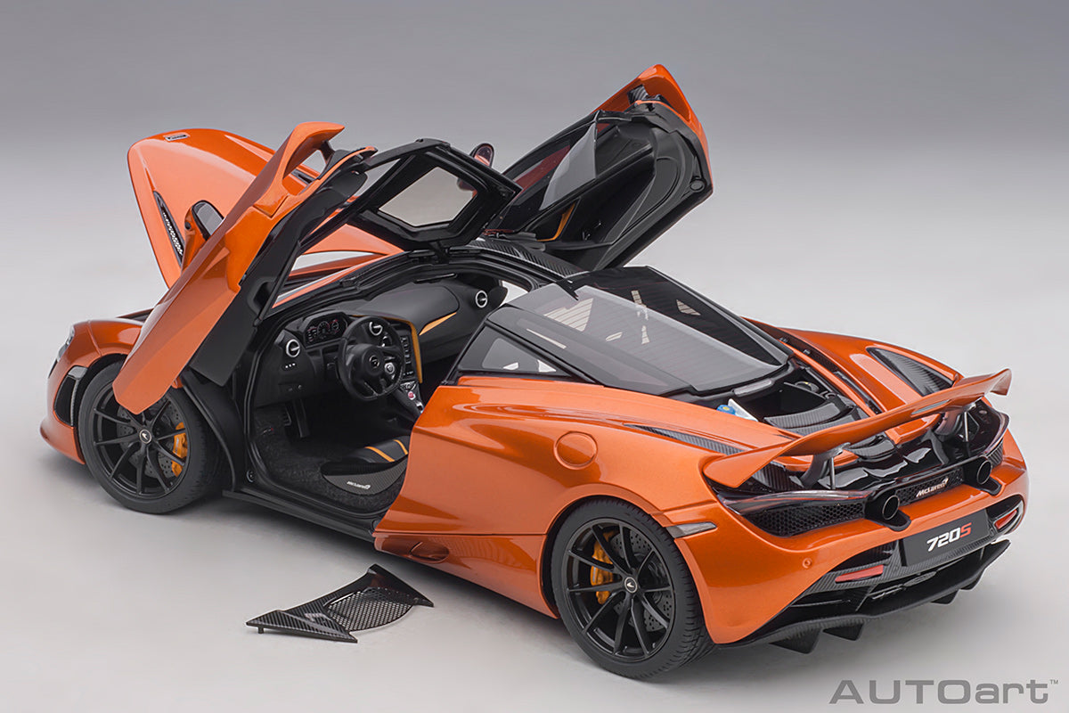 McLaren 720S, azores/metallic orange