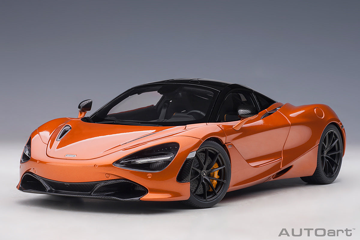 McLaren 720S, azores/metallic orange