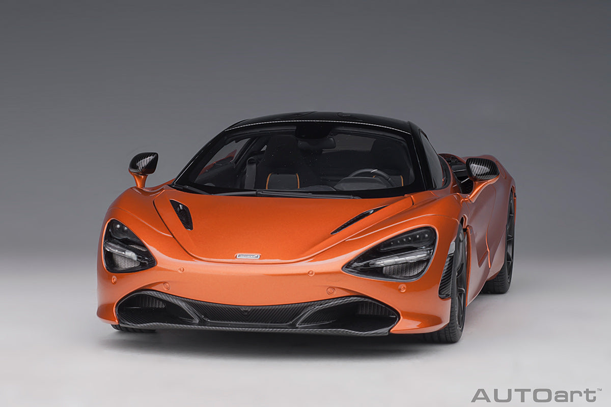 McLaren 720S, azores/metallic orange