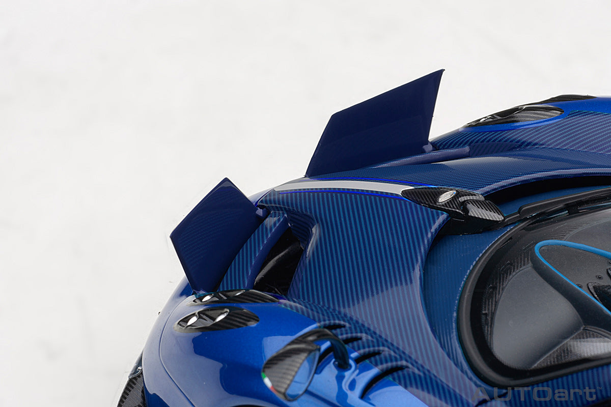 Pagani Huayra BC 2016 blue/carbon