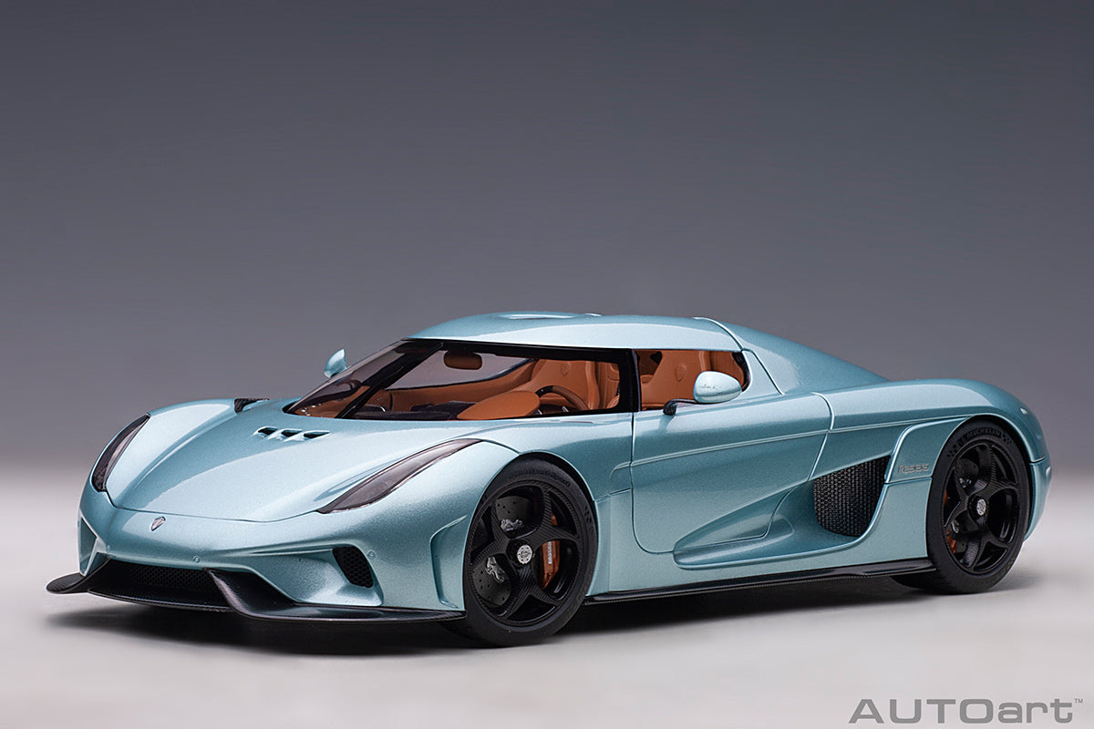 Koenigsegg Regera, horizon blue