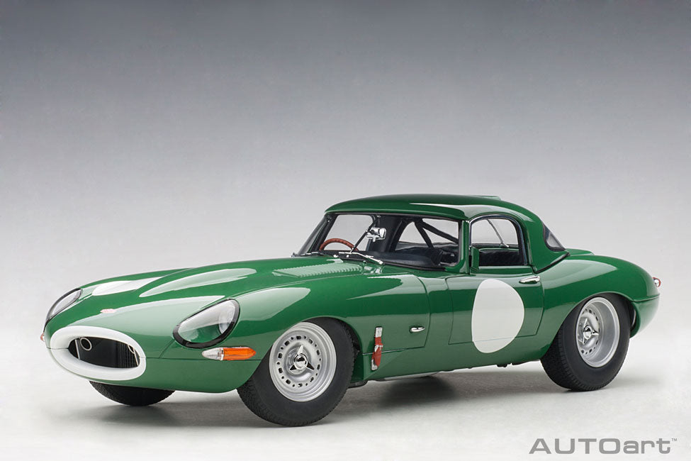 Jaguar Lightweight E-Type, racing green