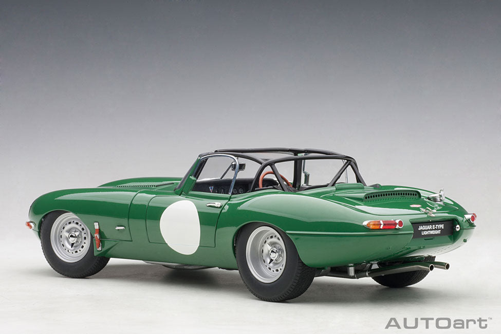 Jaguar Lightweight E-Type, racing green