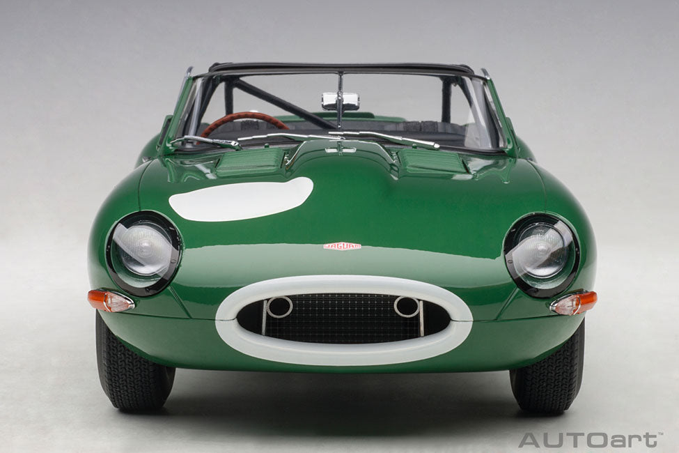 Jaguar Lightweight E-Type, racing green