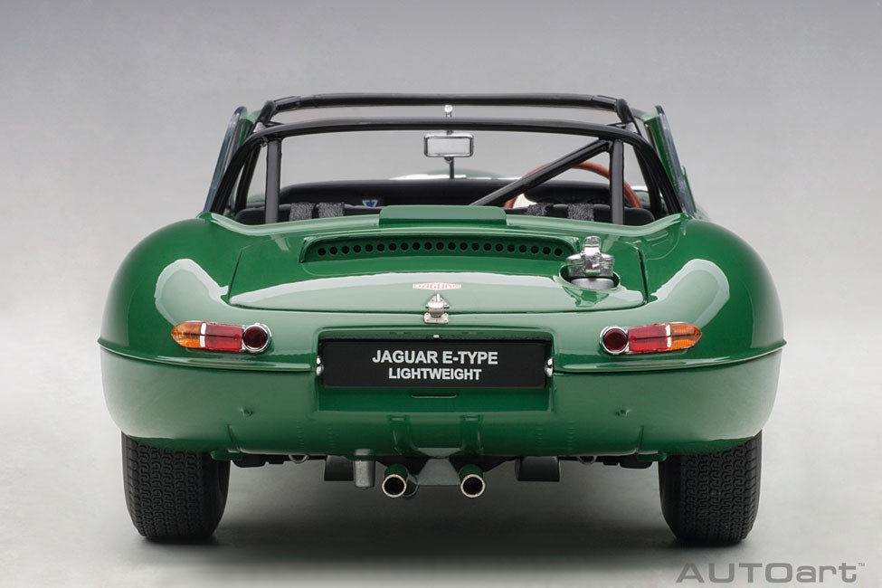 Jaguar Lightweight E-Type, racing green