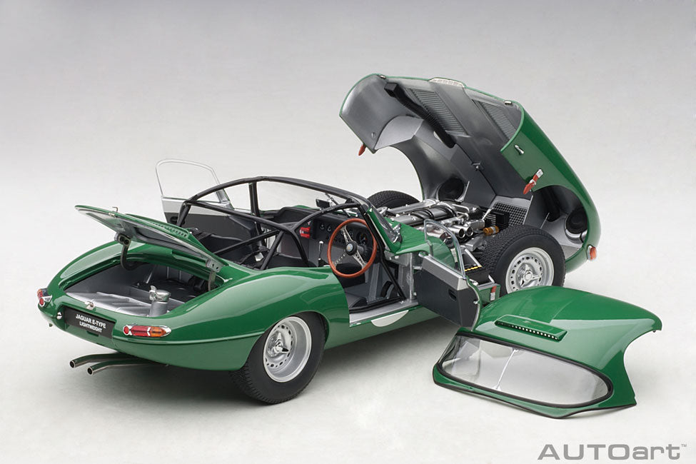 Jaguar Lightweight E-Type, racing green